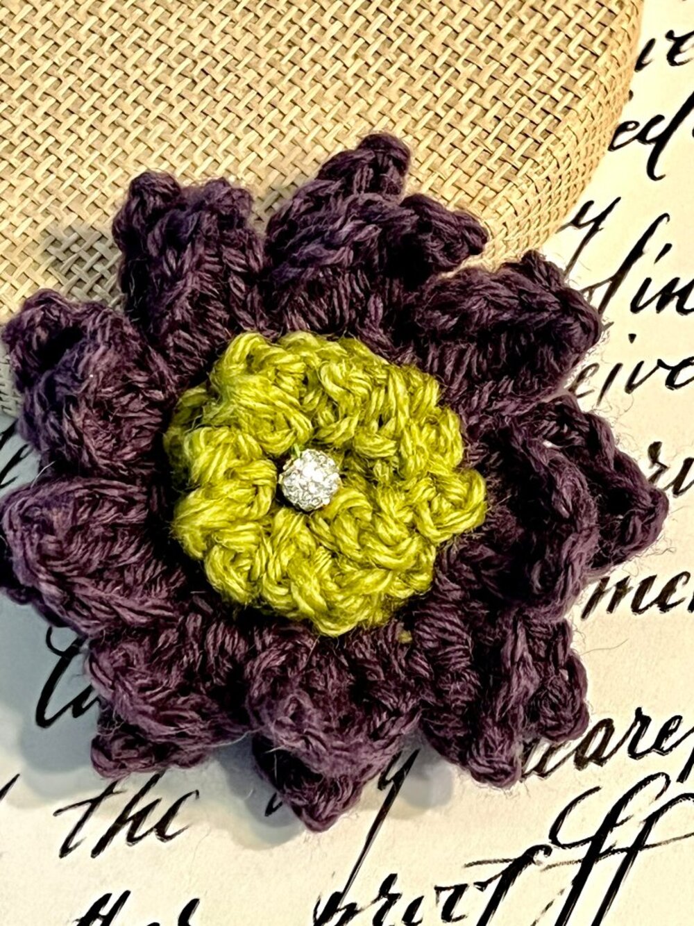 Beautiful Hand Crocheted SUNFLOWER BROOCH/KEYCHAIN/BAG CHARM w/Rhinestone Charm